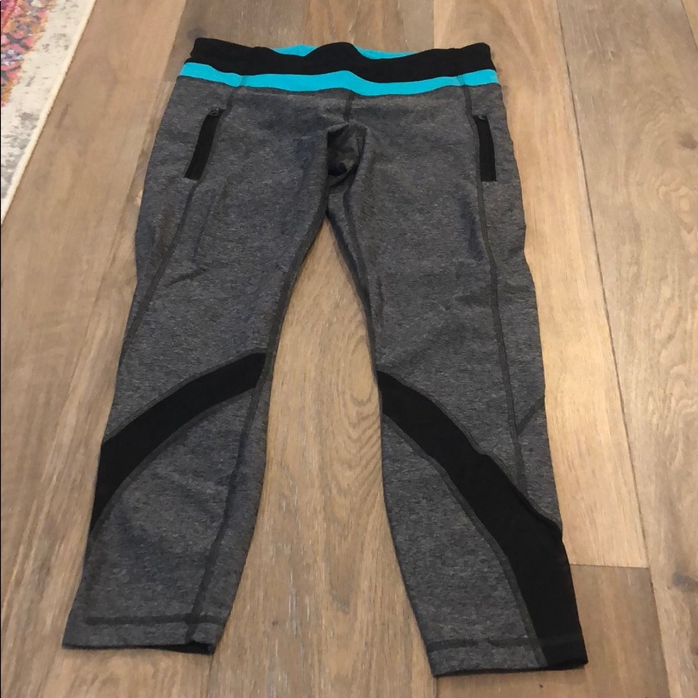 NWOT Lululemon Cropped Double Zipper Leggings